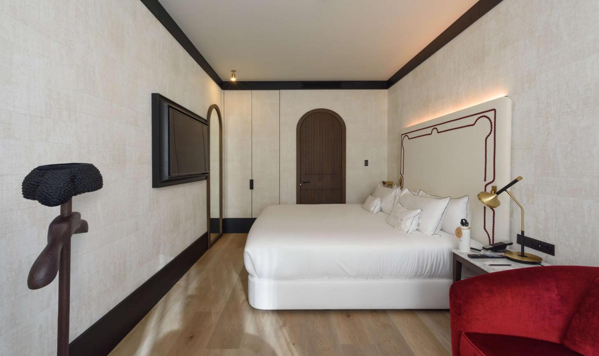Hotel Montera Madrid, Curio Collection By Hilton Eksteriør billede