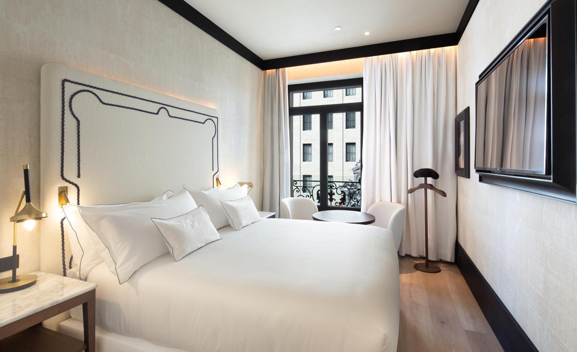 Hotel Montera Madrid, Curio Collection By Hilton Eksteriør billede