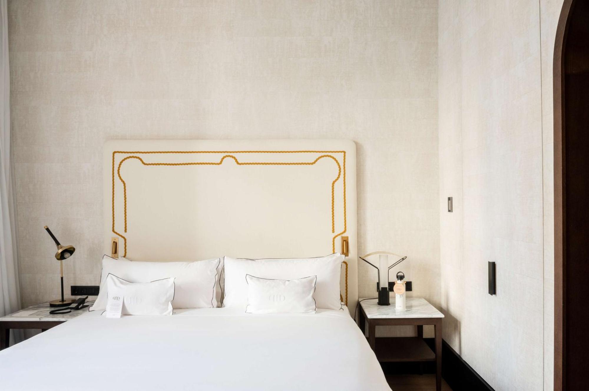Hotel Montera Madrid, Curio Collection By Hilton Eksteriør billede