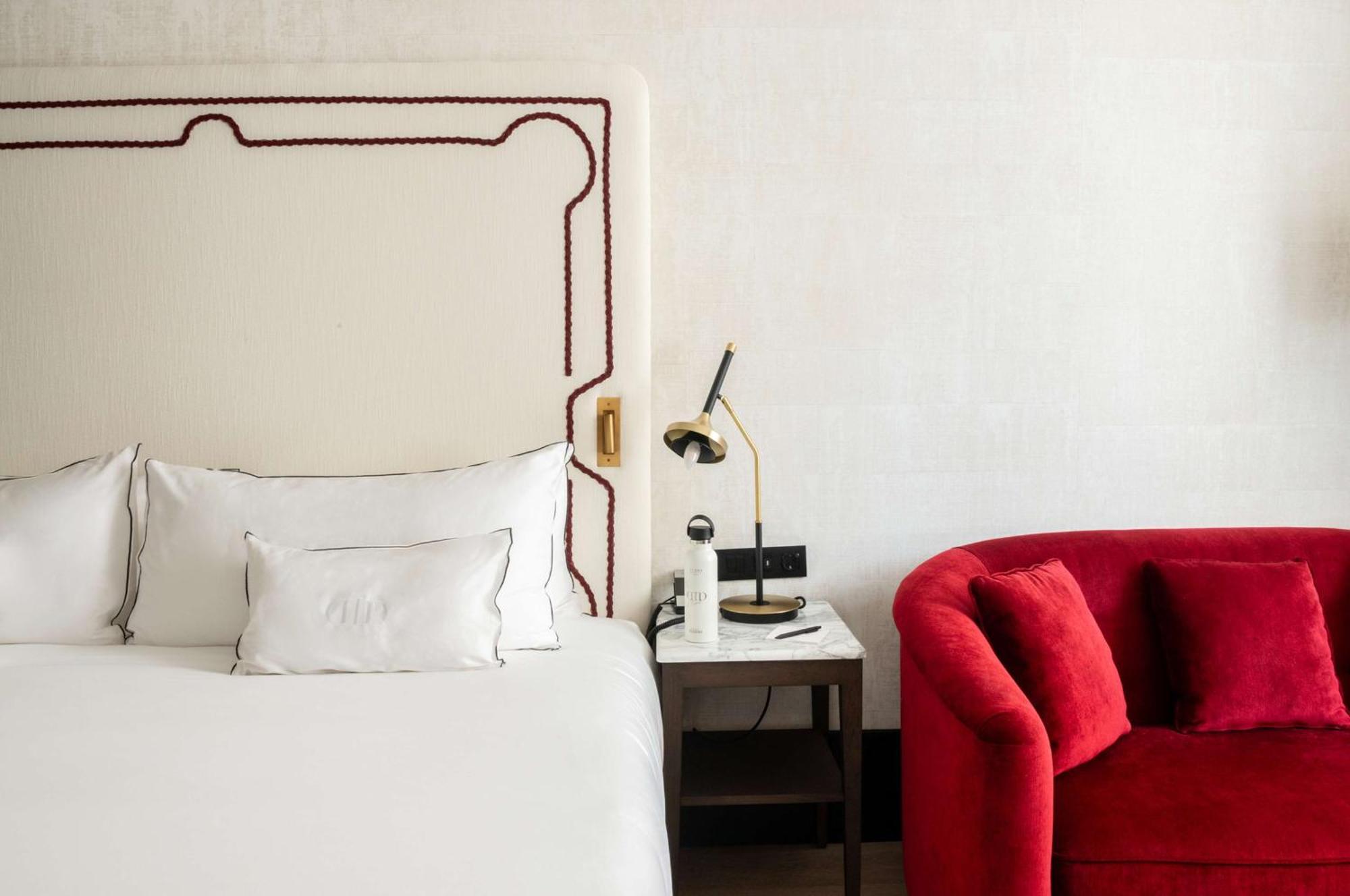 Hotel Montera Madrid, Curio Collection By Hilton Eksteriør billede
