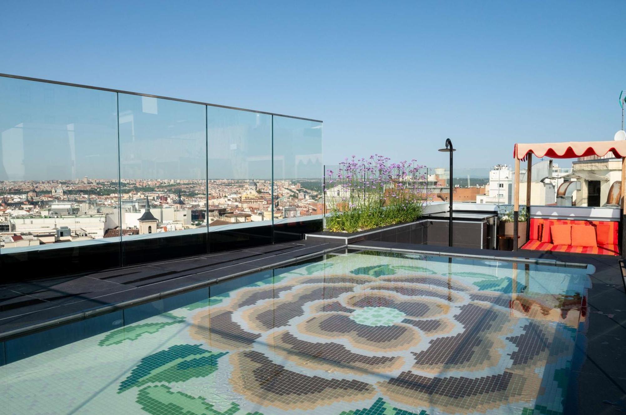Hotel Montera Madrid, Curio Collection By Hilton Eksteriør billede