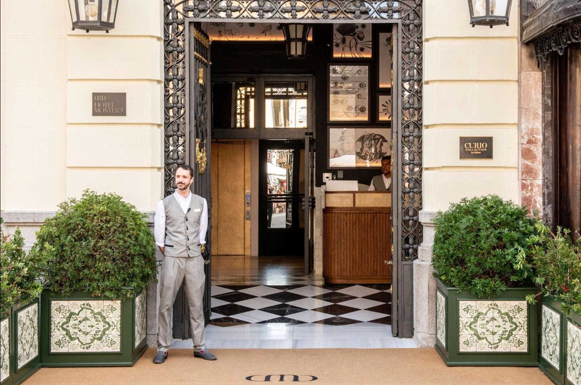 Hotel Montera Madrid, Curio Collection By Hilton Eksteriør billede