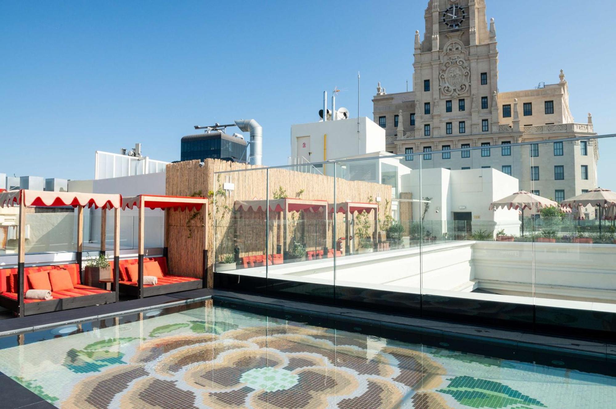Hotel Montera Madrid, Curio Collection By Hilton Eksteriør billede
