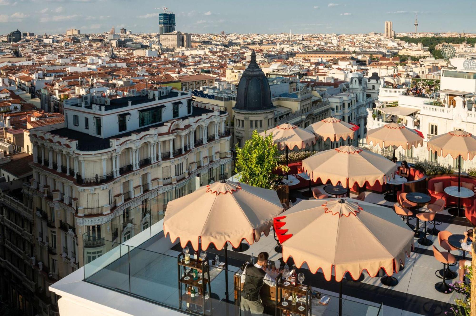 Hotel Montera Madrid, Curio Collection By Hilton Eksteriør billede