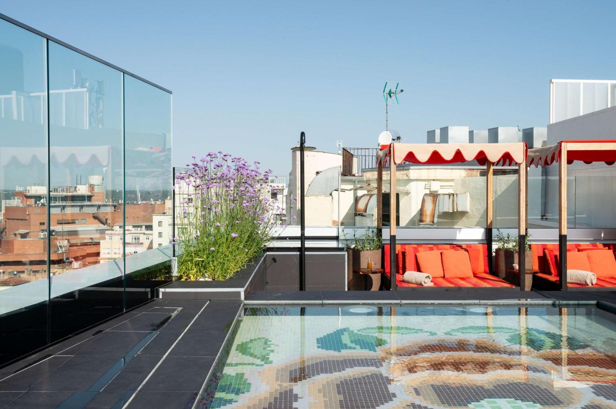 Hotel Montera Madrid, Curio Collection By Hilton Eksteriør billede
