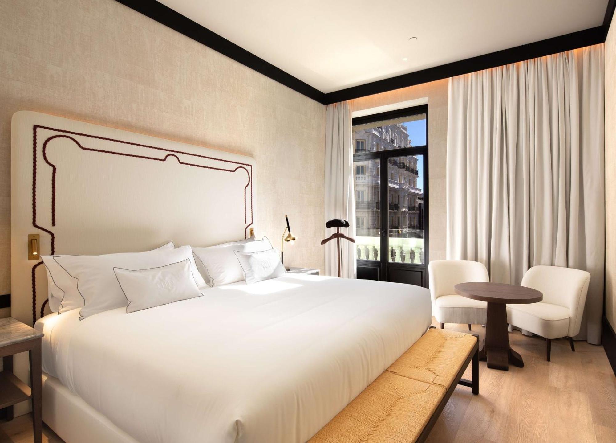 Hotel Montera Madrid, Curio Collection By Hilton Eksteriør billede